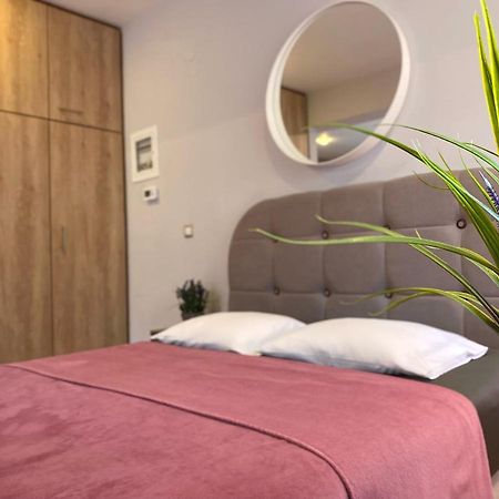 Εmerald Luxury Suite テッサロニキ エクステリア 写真
